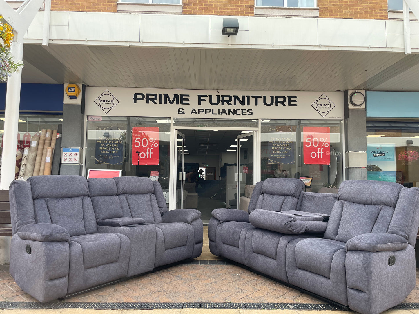 Ex-Display Buenos Recliner Sofa Suite