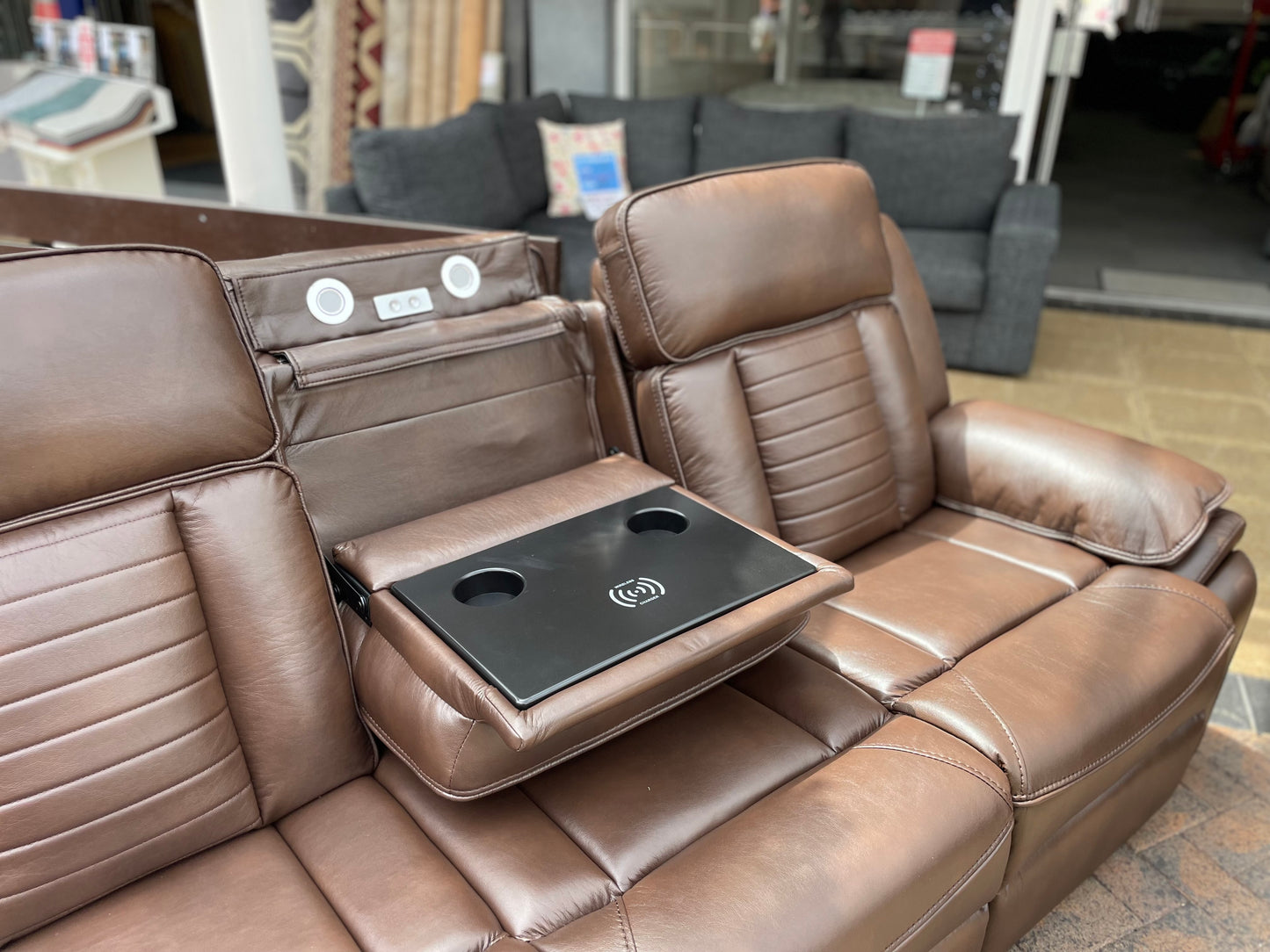 Sevilla Power Recliner Wireless Charger 3+2 Suite
