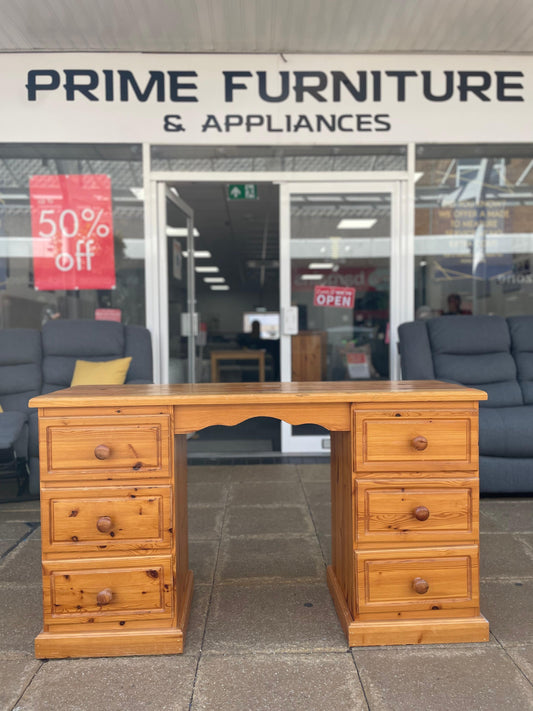 Pine Dresser #U1265